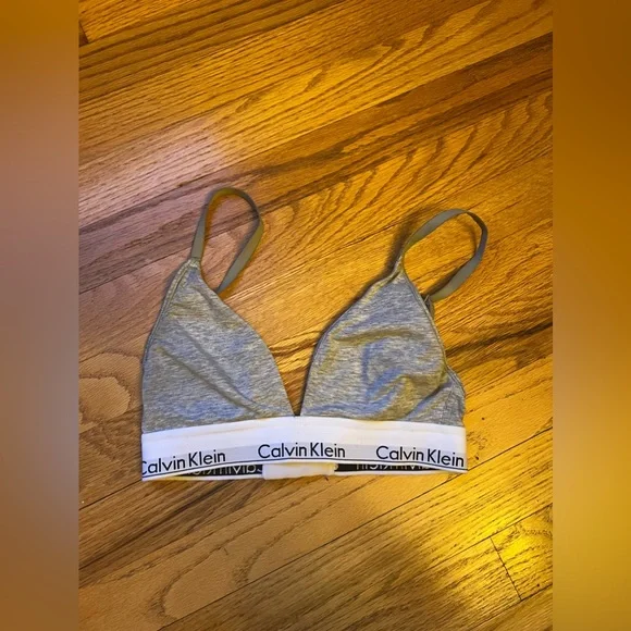 Calvin Klein bra set - Picture 2 of 5